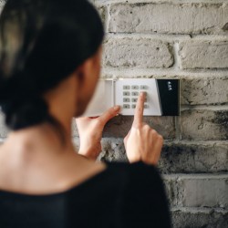 Установка сигналізації в вашому домі: 5 вагомих причин