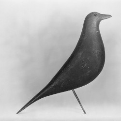 Птах Імс: важливий і міфічний предмет декору